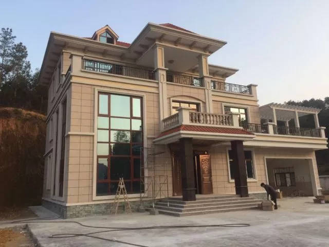 真石漆施工為什么會出現(xiàn)掉砂？